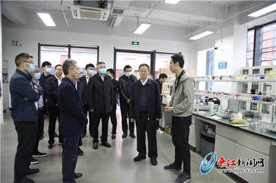 增強科技創(chuàng)新能力 福建省政協(xié)調(diào)研晉江電子技術(shù)開發(fā)